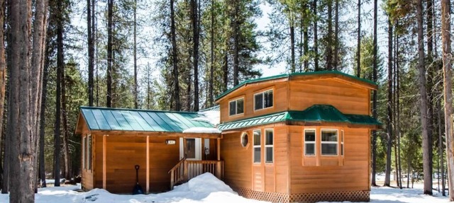 Cascade Fiesta Chalet, Pet Friendly 3 - 511