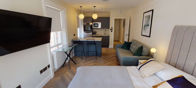 Cathedral Views | Heart of City | Communal Laundry