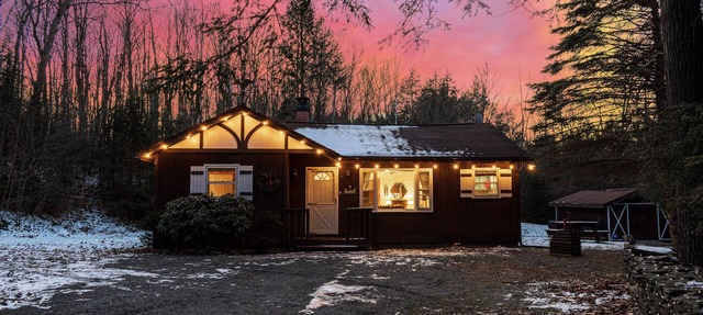 Catskill Mountains Cabin w/Game Room for Families