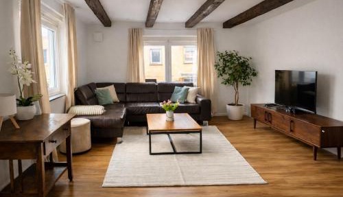 Central and spacious living in Laichingen