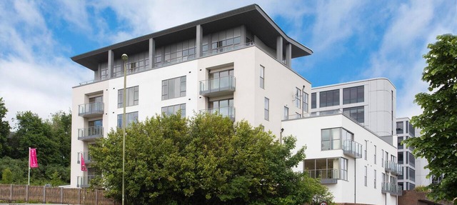 Central Basingstoke - Luxury 2 bedroom 2 bathroom apartment (double/double)
