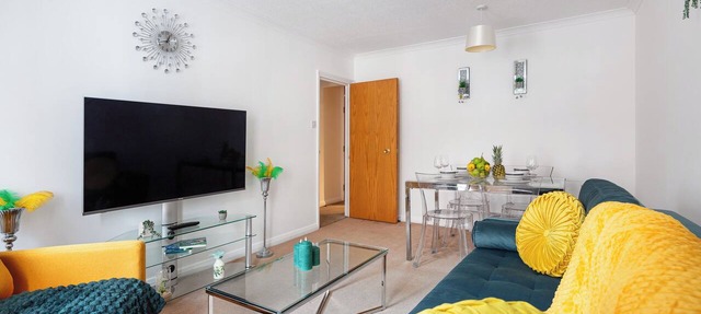 Central London Trafalgar Sq Walk to Everything Sleeps 5