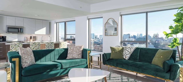 Central Square 2BR Penthouse near MIT & Harvard to Balance Life, Work Play Sleep 7!