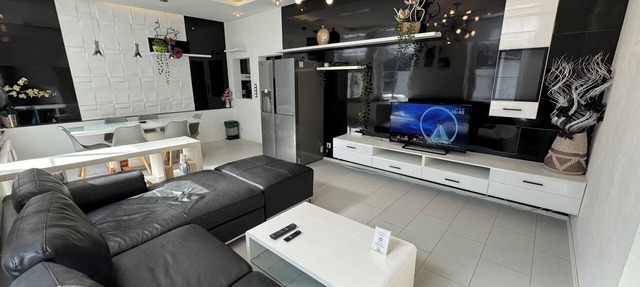 Centrally located apartment near the train station