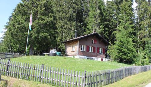 Chalet Nueschwendi
