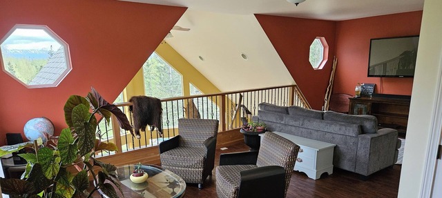 Chalet style home, Mountain views, 10 acres, hiking, glaciers, in Palmer Alaska.