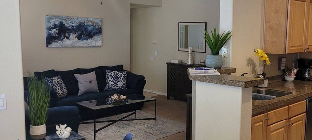 Charming 1st floor 3 bedrm in Resort Setting in Ventana Canyon