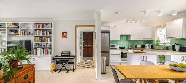 Charming 2-Bed House near Hampstead Heath + Garden