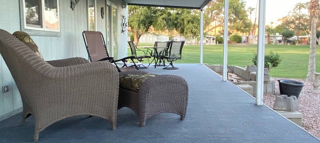 Charming 2-bedroom mobile home with WiFi, AC in Thousand Palms