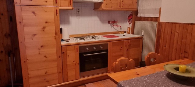 Charming 2-bedroom apartment in Norge with WiFi access