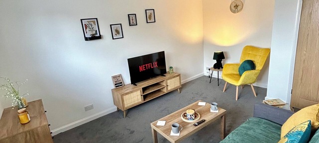 *Charming 2 bedroom flat close to Basingstoke town centre!*