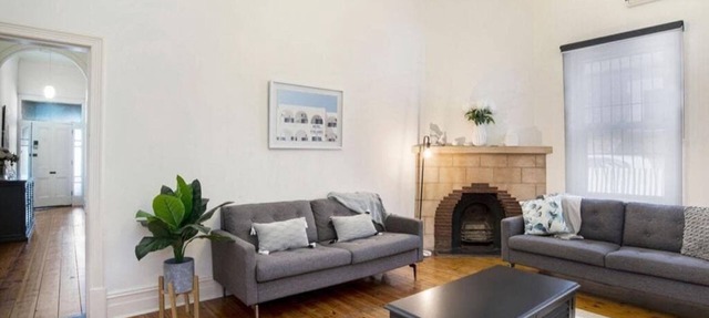Charming! 3 Bed Garden by Beach