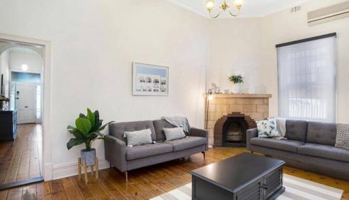 Charming! 3 Bed Garden by Beach