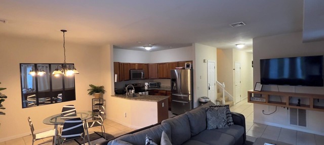 Charming 3 bedroom home Centrally located in Worcester