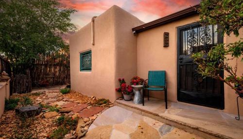 Charming adobe home in Santa Fe
