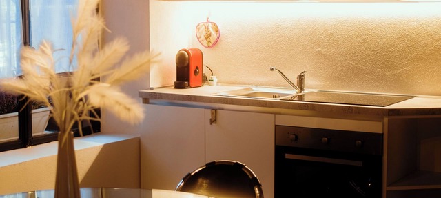 Charming apartment within walking distance of the Alpini Bridge and the center