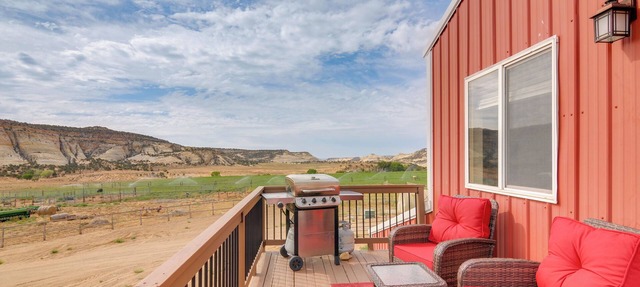 Charming Barn Apt in Boulder! Gateway to Parks!