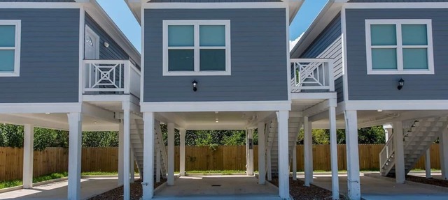 Charming cabin with full kitchen! Unit 1/6