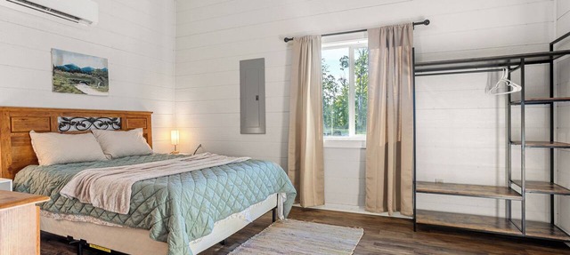 Charming Guest Home in Damascus - White Oak Lane
