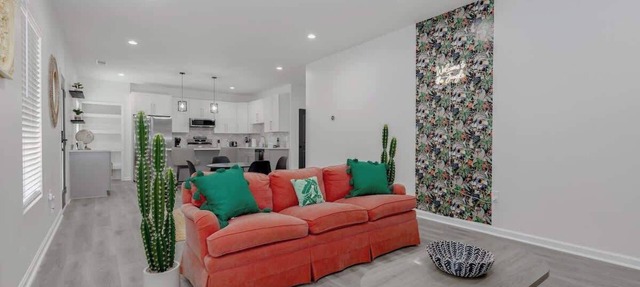 Charming Hideaway w/KingBed Firepit Near RoadATL