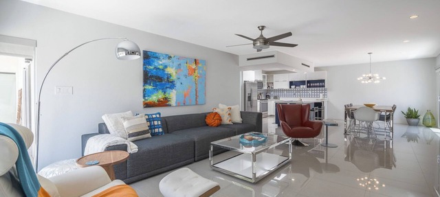 Charming midcentury modern retreat at Garden Villas East in South Palm Springs w