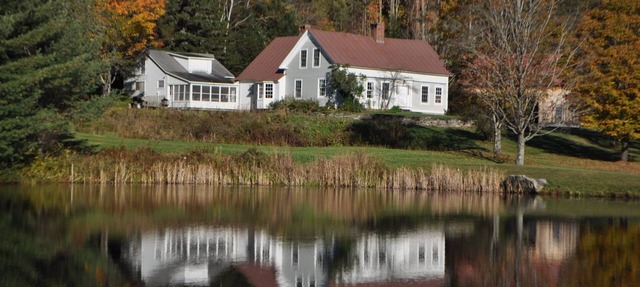 Charming & Private Farm House