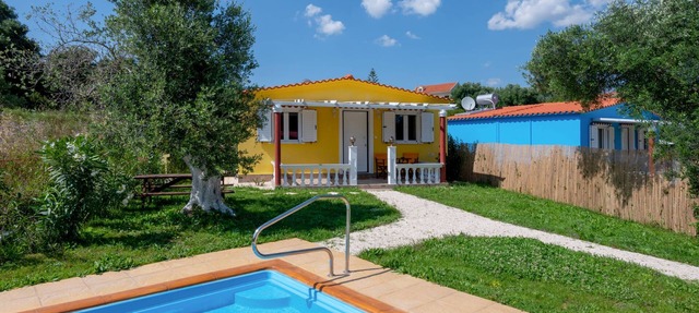 charming self-catering bungalow in the village of Spartia