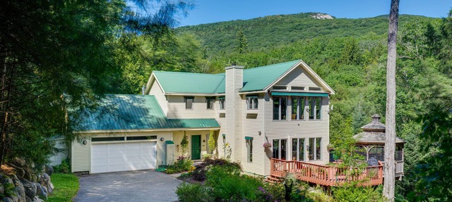 Charming Thornton Escape w/Sauna + Gazebo!
