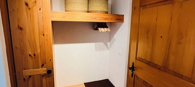 Charming vacation apartment for families who love the mountains!
