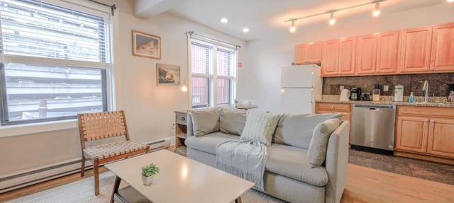 Chic 1 Bed Apartment Steps from Boston Common