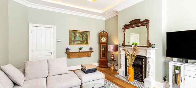 Chic Garden Flat in Leafy Ealing