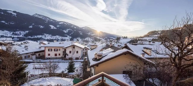 Child-friendly Holiday Apartment "Cornon" with Mountain View, Sun Terrace & Wi-Fi