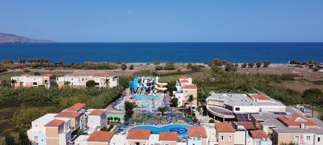 Chrispy Waterpark Resort - All inclusive
