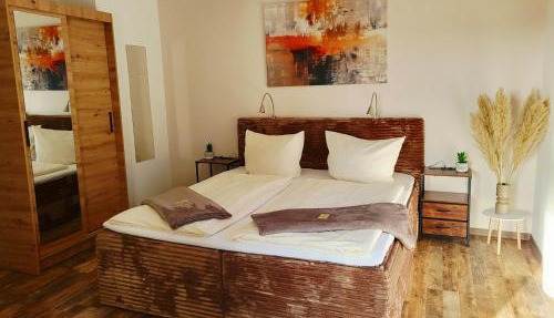 CJS Apartments - Chill or Drive am Nürburgring, new Box Spring Beds, new furniture, free Parking, WLan, TV-Streaming, Quiet Location
