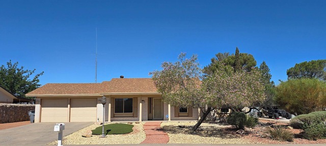 Clean, Comfortable Home Away From Home!