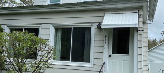 Coby Connection Home- 3-bedroom newly remodeled house with WiFi in Cobleskill