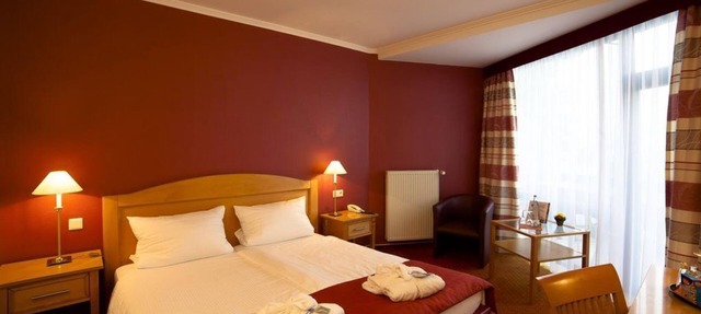 Comfort Double Room - Hotel zur Post Waldbreitbach