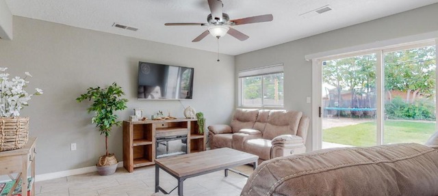 Comfortable 3-bedroom home with spacious backyard