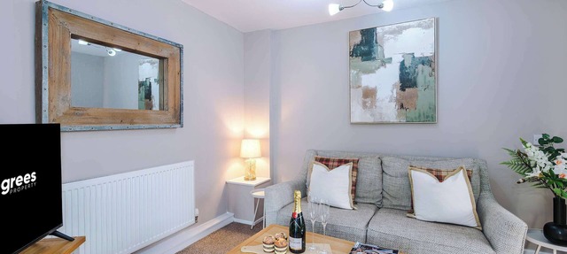 Comfortable 4 Bed Home, Perfect for Business Stays