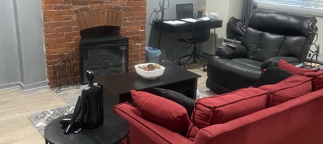 Comfortable and clean whole apartment, great for couples and friends getaways.