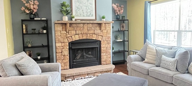 Comfortable and Spacious Home: Entertainment room, Gym + large deck and patio