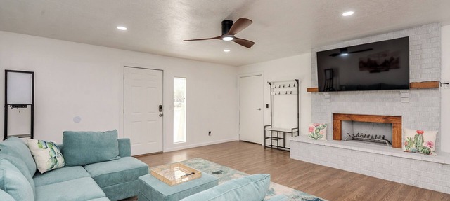 Comfortable and Stylish 4-bedroom with Pool in Eastside Tucson - 10 guests