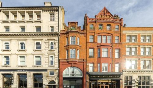 Comfortable flat in a very historic part of London