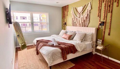 Comfortable home close to Manhattan,Wall St & more