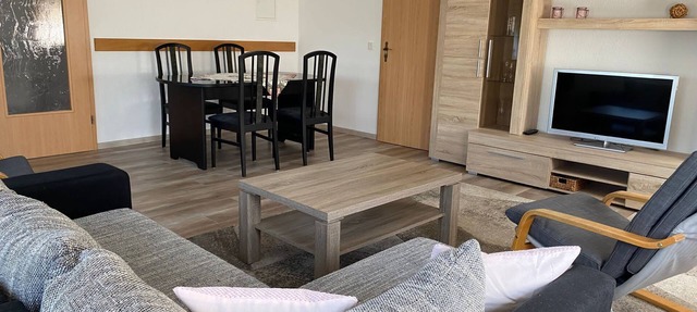 Comfortable large vacation apartment near Dresden (85sqm) free WLAN -Am Schwedenstein