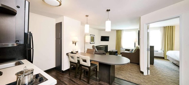Comfortable Suites Near Morristown Green with NYC Commute | 3 Units