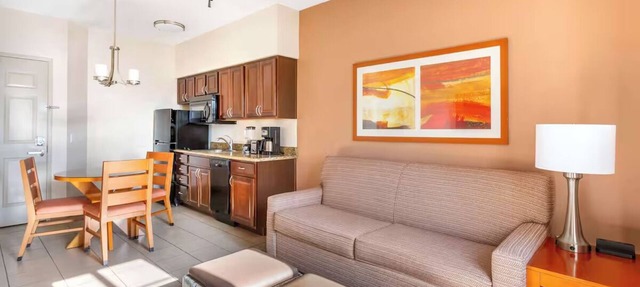 Comfortable Tucson Suites w/Pool & Game Room | 2 Units Close to UArizona