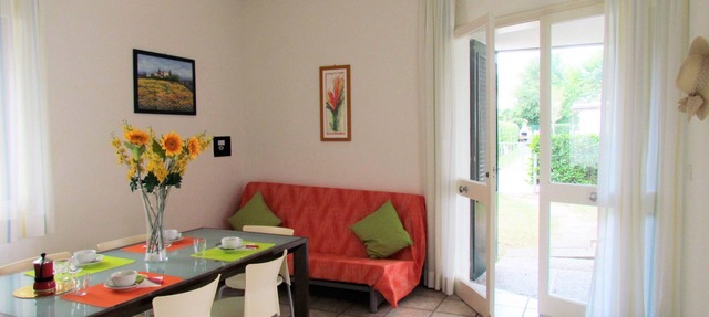 Comfortable villa with fenced garden