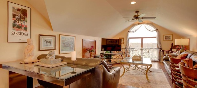 Comfy Schuylerville Carriage Getaway with Views