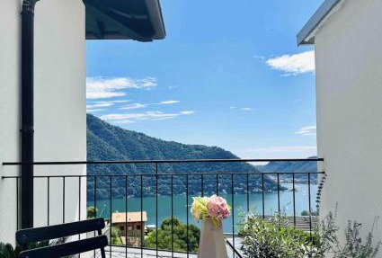 Como Lake Dreamscape Villa